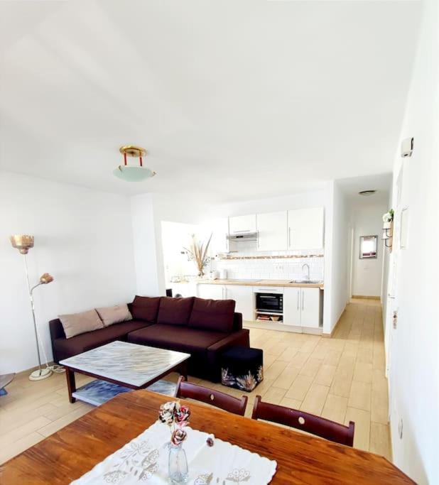 Casa Roshan Playa Honda  Zewnętrze zdjęcie
